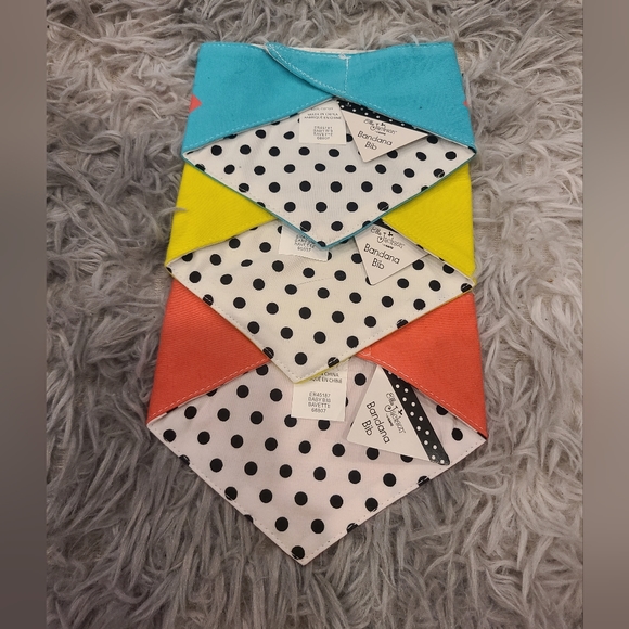 Ella Jackson Baby bibs - Picture 2 of 3